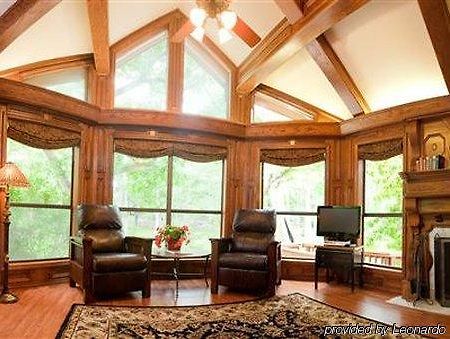 Creekhaven Inn & Spa Уимберли Интерьер фото